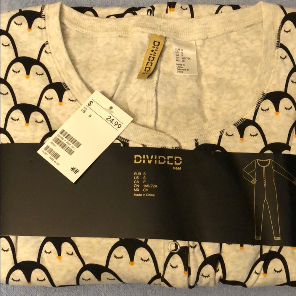 H&M JUMPSUIT Penguin 🐧